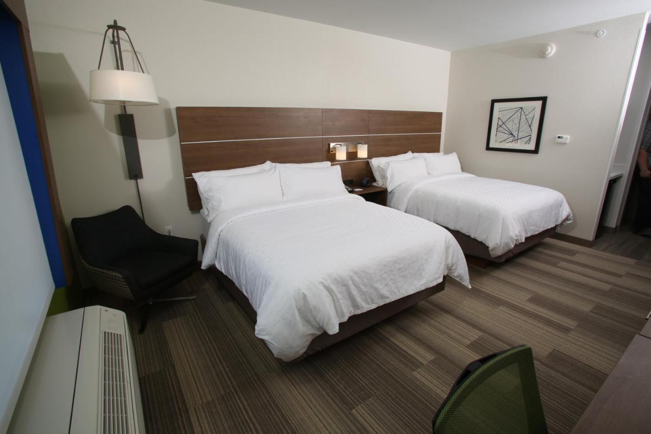 Holiday Inn Express Hotel And Suites Lincoln Airport By Ihg מראה חיצוני תמונה