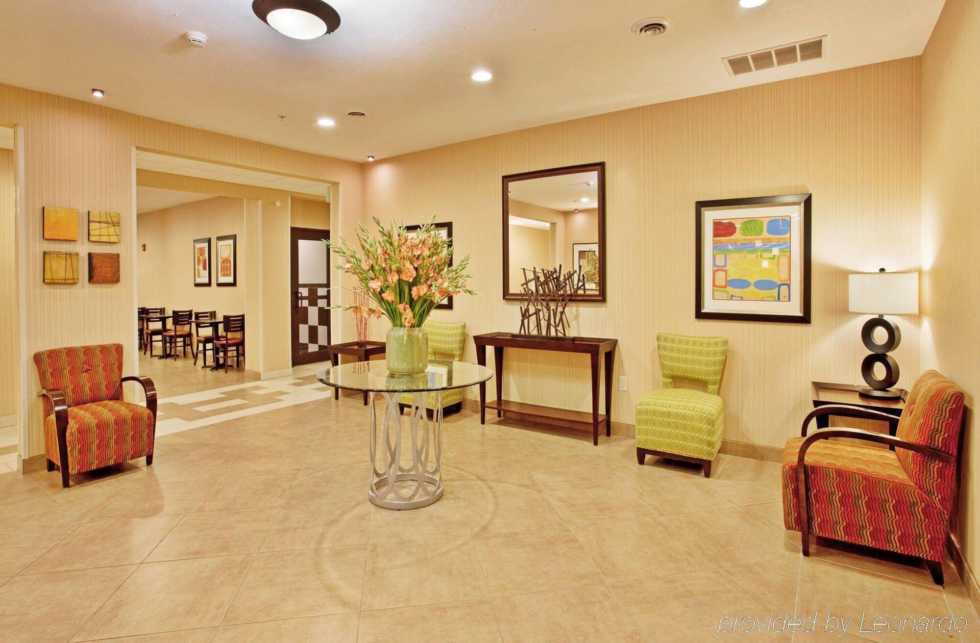 Holiday Inn Express Hotel And Suites Lincoln Airport By Ihg מראה חיצוני תמונה