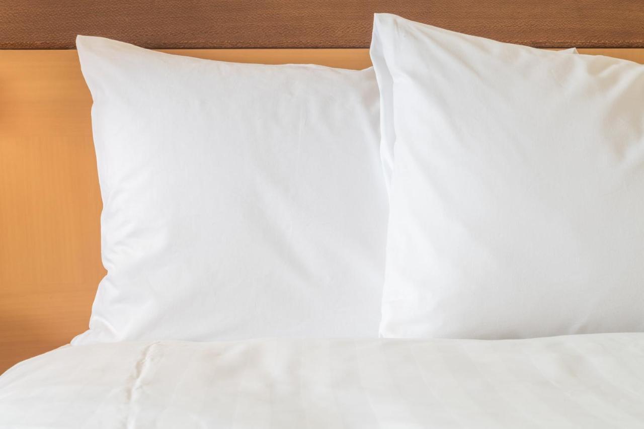 Holiday Inn Express Hotel And Suites Lincoln Airport By Ihg מראה חיצוני תמונה